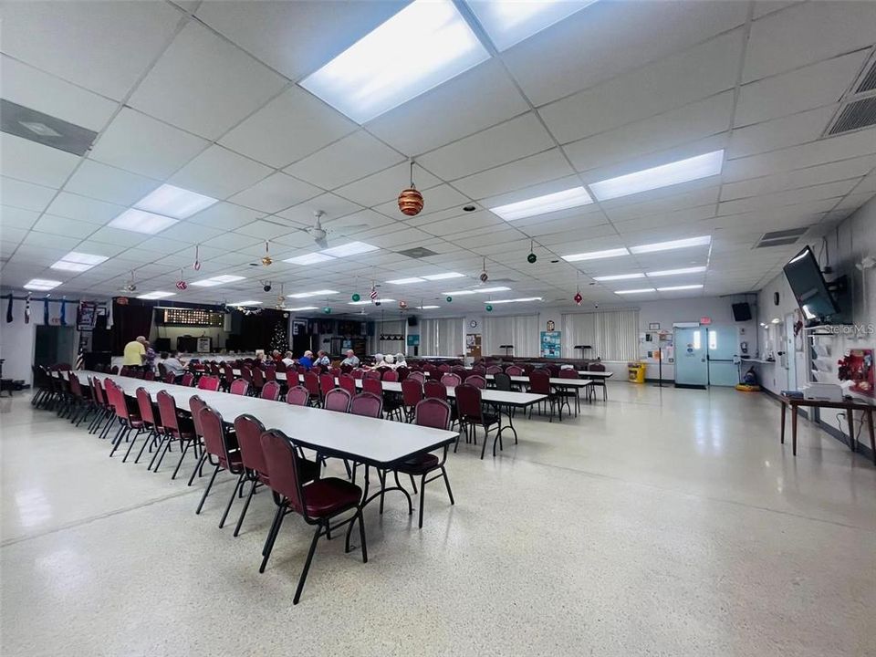 На продажу: $42,500 (0.04 acres)