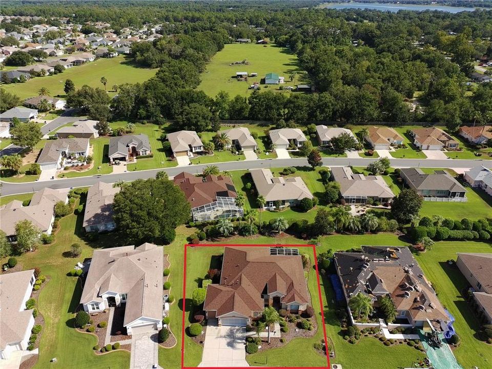 For Sale: $469,000 (3 beds, 2 baths, 2324 Square Feet)