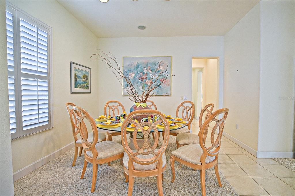 For Sale: $469,000 (3 beds, 2 baths, 2324 Square Feet)