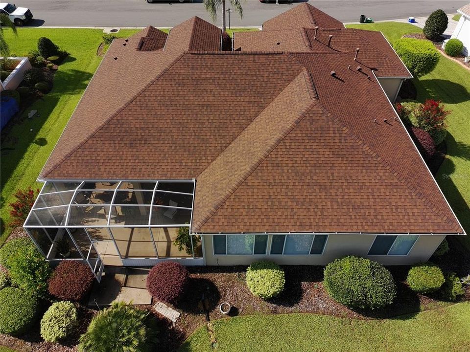 For Sale: $469,000 (3 beds, 2 baths, 2324 Square Feet)