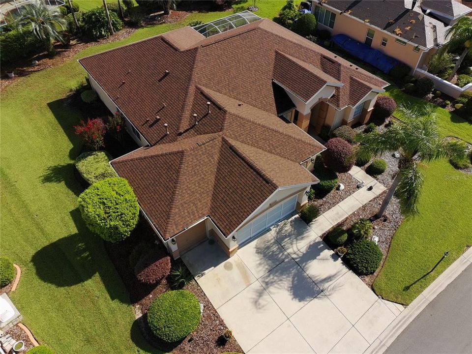 For Sale: $469,000 (3 beds, 2 baths, 2324 Square Feet)