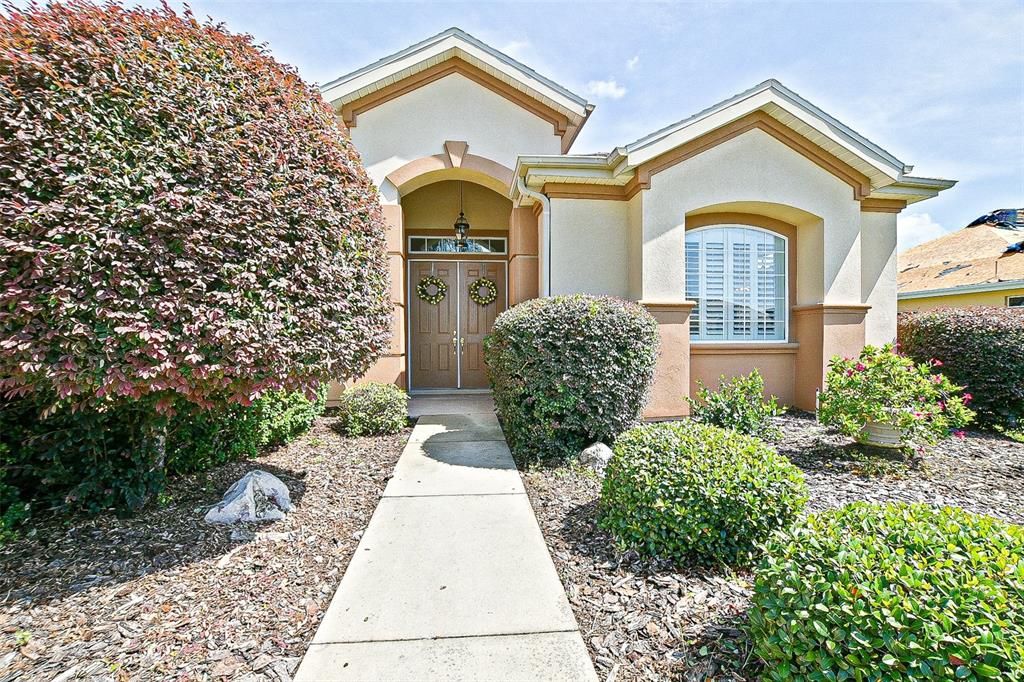 For Sale: $469,000 (3 beds, 2 baths, 2324 Square Feet)