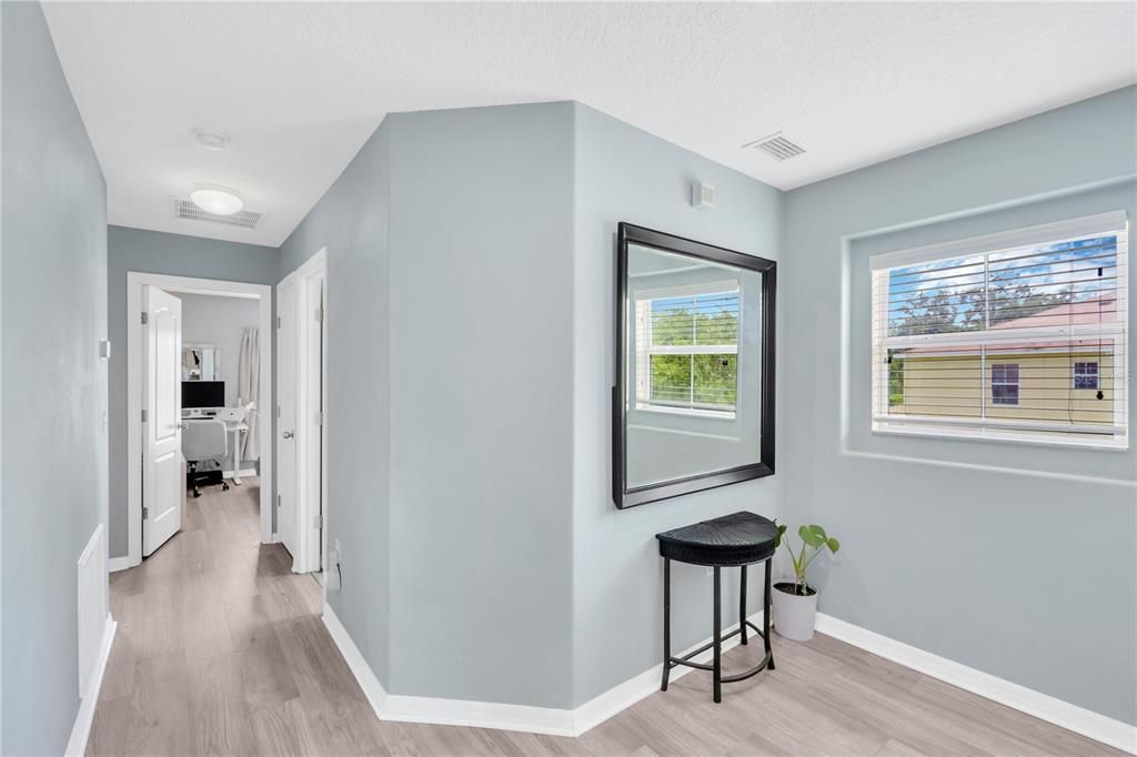 待售: $280,000 (3 贝兹, 2 浴室, 1824 平方英尺)