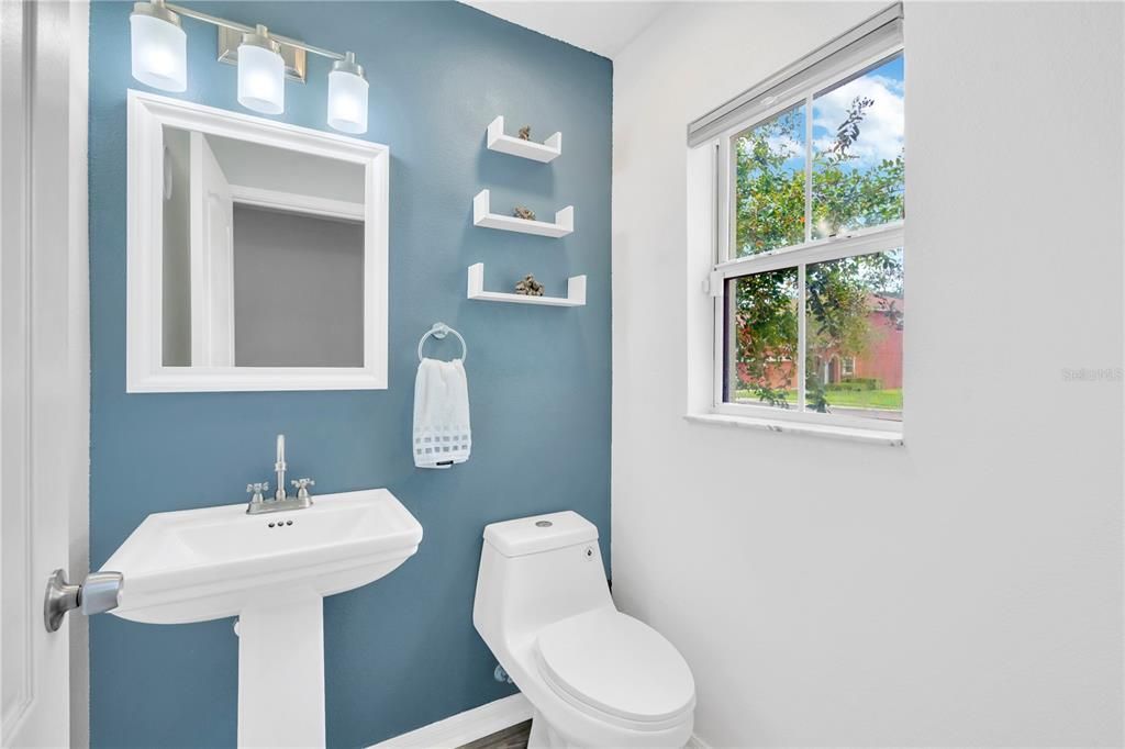 待售: $280,000 (3 贝兹, 2 浴室, 1824 平方英尺)