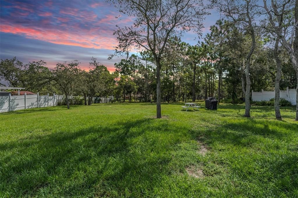 Activo con contrato: $442,000 (5 camas, 3 baños, 2684 Pies cuadrados)