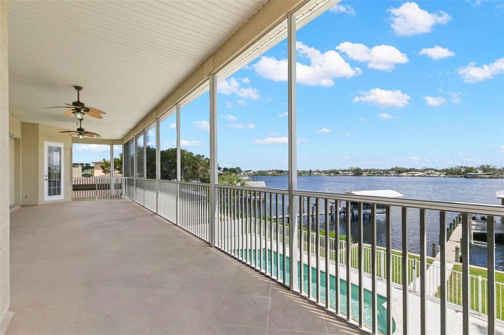 For Sale: $1,800,000 (4 beds, 3 baths, 4220 Square Feet)