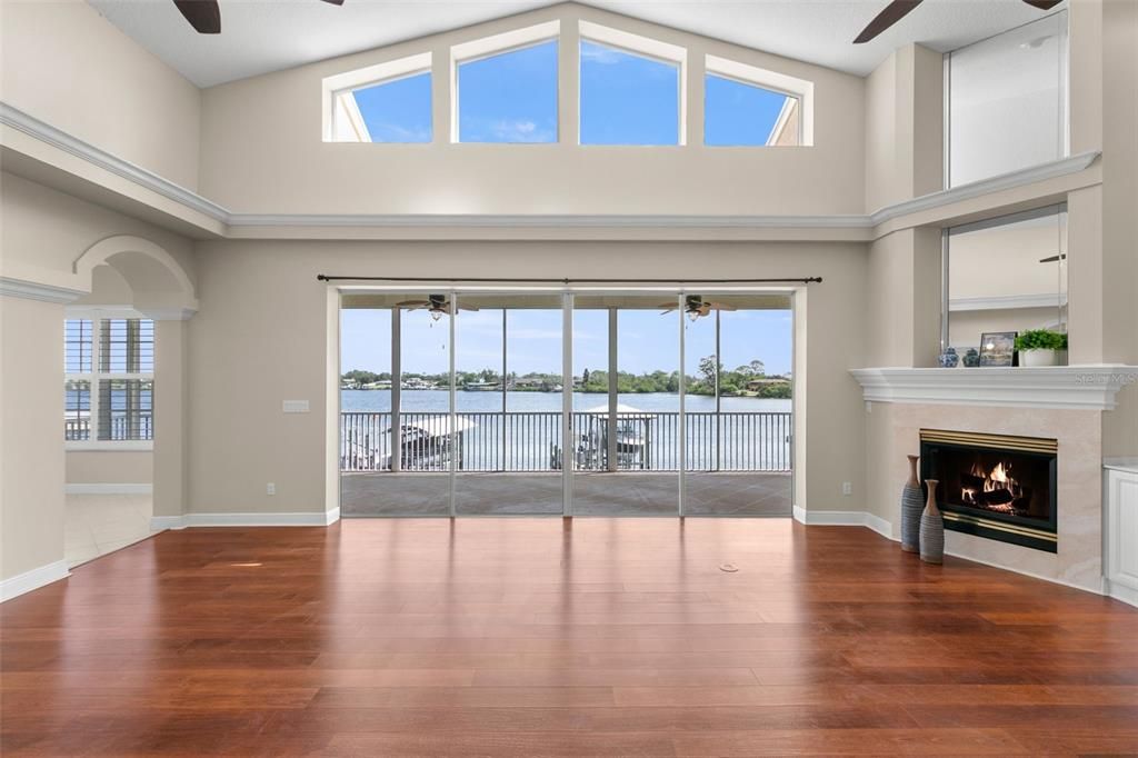 For Sale: $1,800,000 (4 beds, 3 baths, 4220 Square Feet)