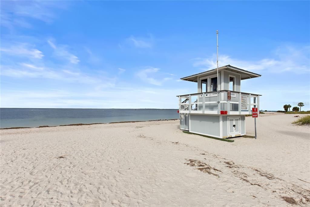 For Sale: $1,800,000 (4 beds, 3 baths, 4220 Square Feet)