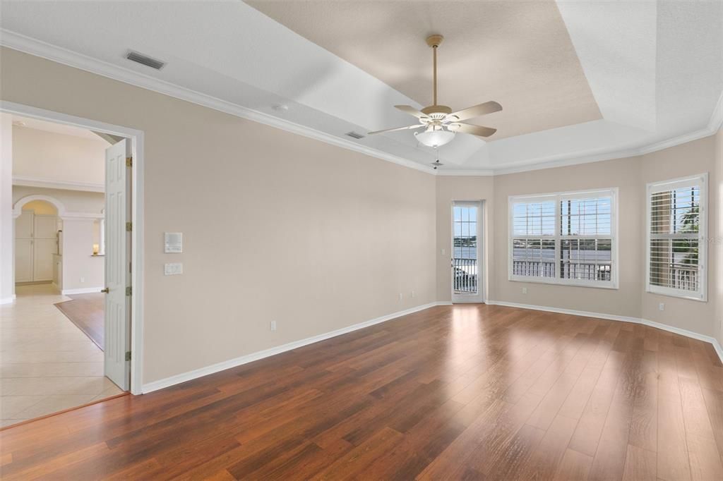 For Sale: $1,800,000 (4 beds, 3 baths, 4220 Square Feet)