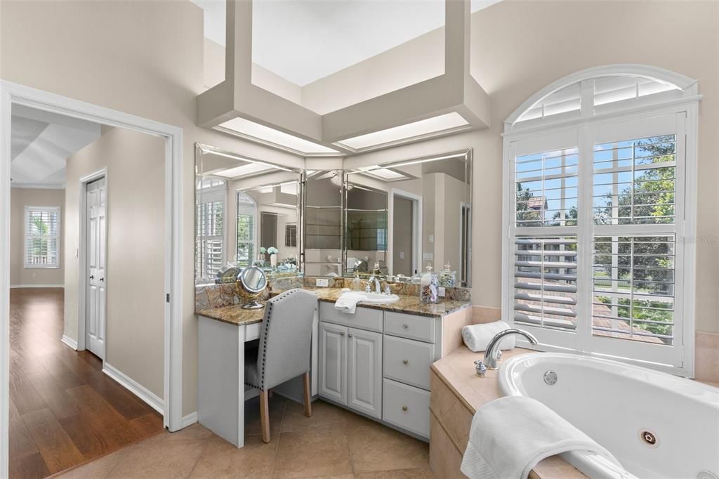 For Sale: $1,800,000 (4 beds, 3 baths, 4220 Square Feet)