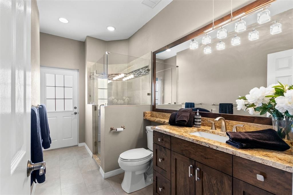 For Sale: $1,800,000 (4 beds, 3 baths, 4220 Square Feet)