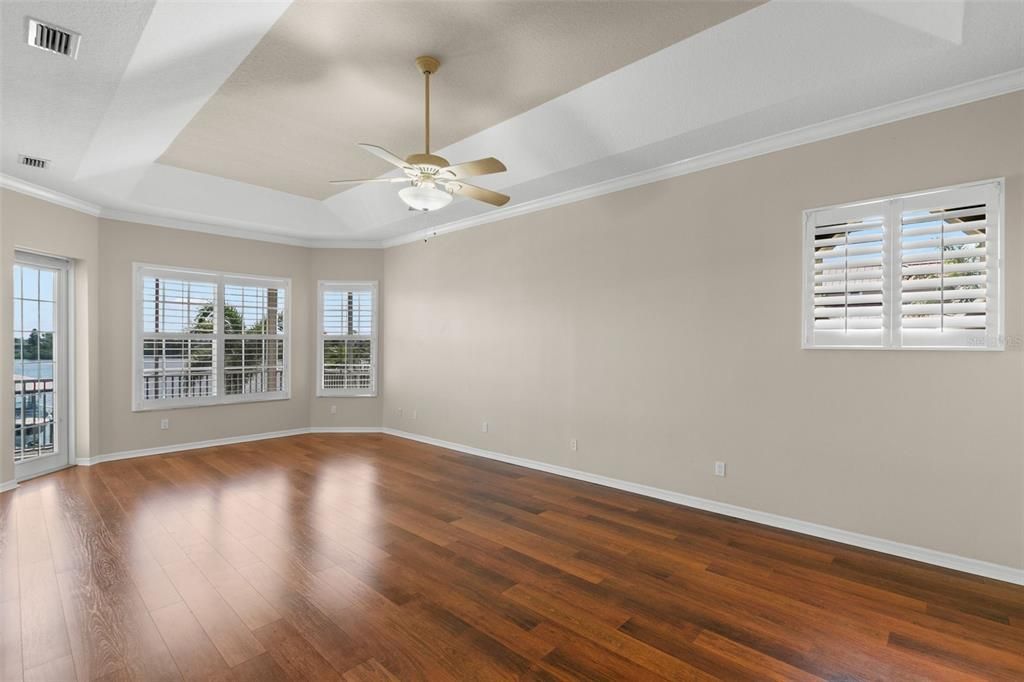 For Sale: $1,800,000 (4 beds, 3 baths, 4220 Square Feet)