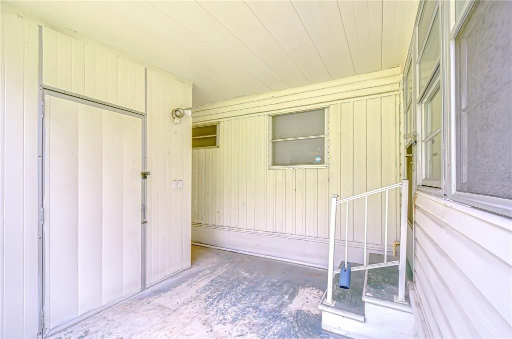 待售: $64,900 (2 贝兹, 1 浴室, 672 平方英尺)