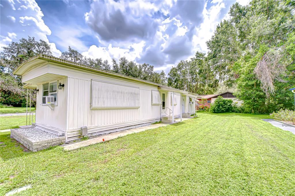 待售: $64,900 (2 贝兹, 1 浴室, 672 平方英尺)