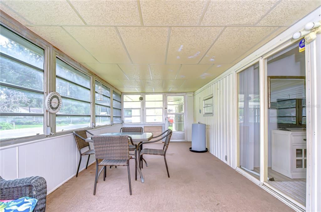 待售: $64,900 (2 贝兹, 1 浴室, 672 平方英尺)