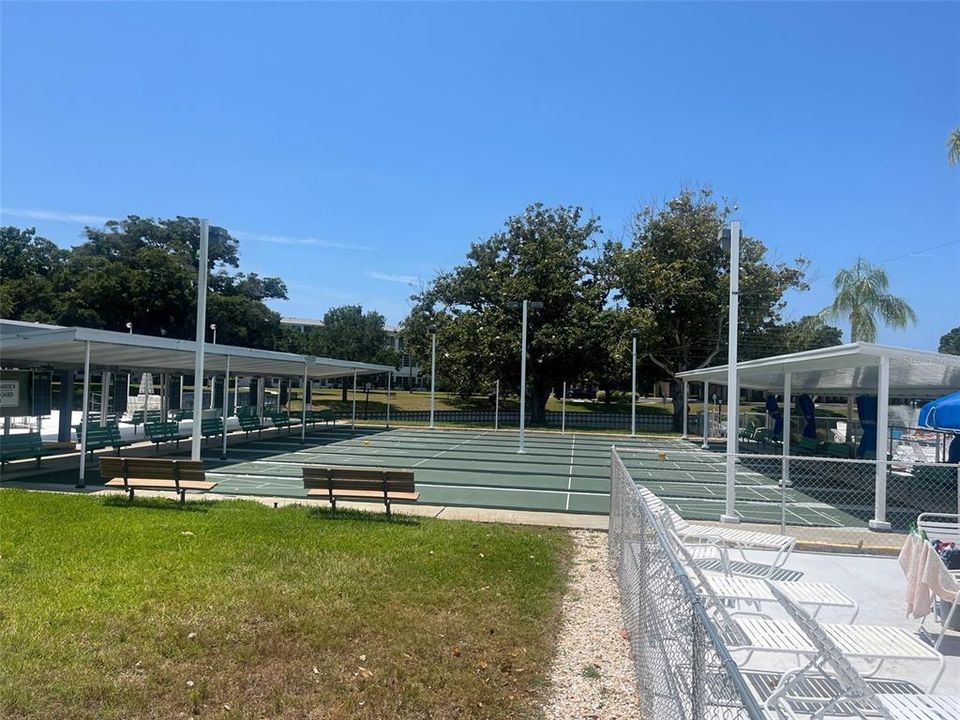 En Venta: $57,400 (1 camas, 1 baños, 608 Pies cuadrados)