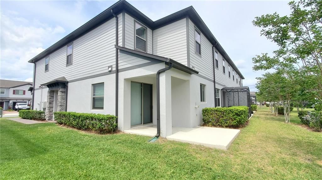 最近租的: $2,350 (3 贝兹, 2 浴室, 1724 平方英尺)