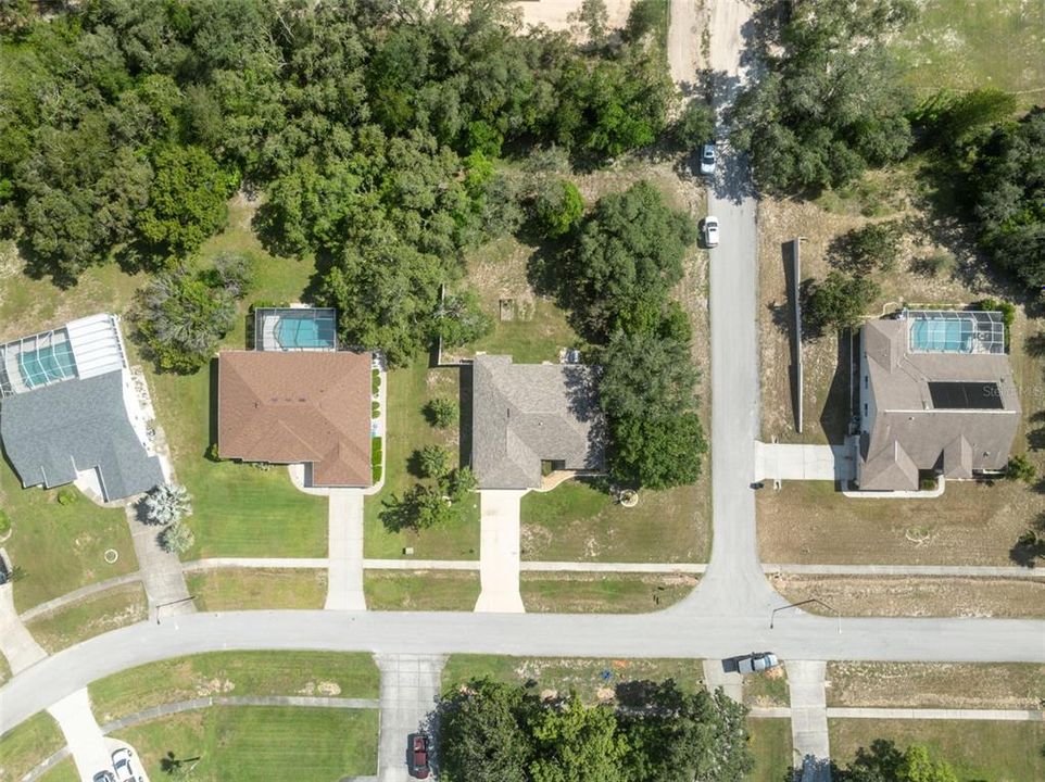 Active With Contract: $320,000 (3 beds, 2 baths, 1739 Square Feet)