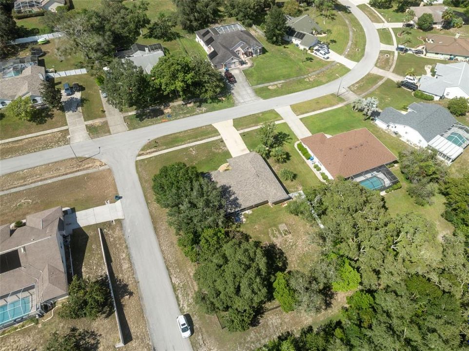 Active With Contract: $320,000 (3 beds, 2 baths, 1739 Square Feet)