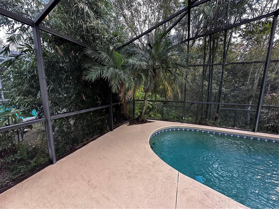 Active With Contract: $342,999 (3 beds, 2 baths, 1330 Square Feet)