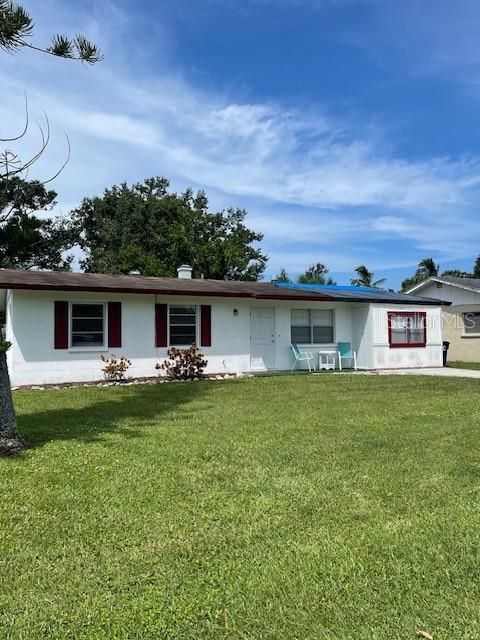 Под контрактом: $205,000 (3 спален, 1 ванн, 1208 Квадратных фут)