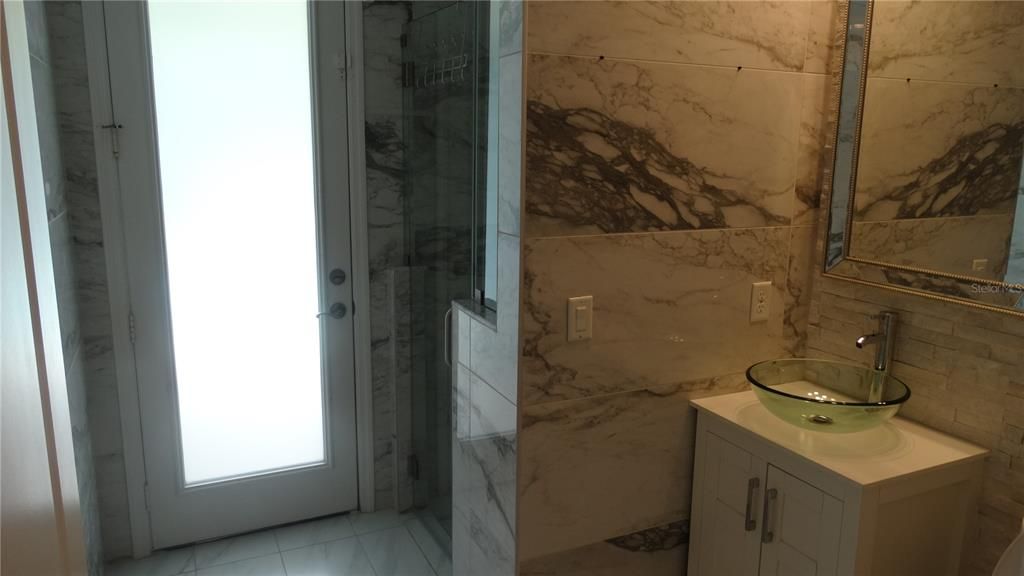 For Rent: $4,950 (4 beds, 4 baths, 3458 Square Feet)