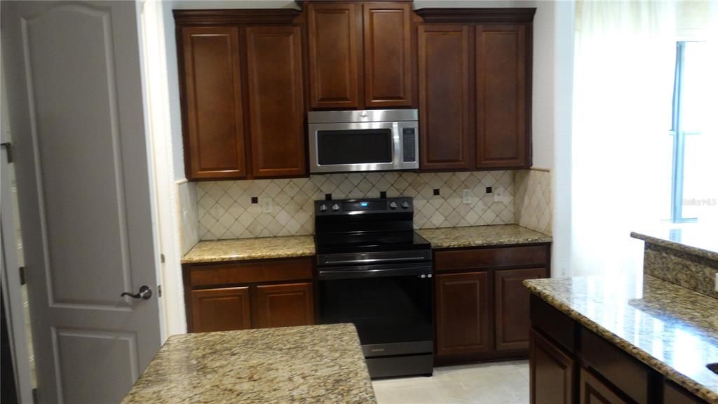 For Rent: $4,950 (4 beds, 4 baths, 3458 Square Feet)