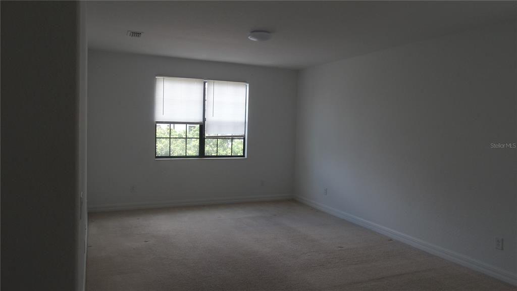 For Rent: $4,950 (4 beds, 4 baths, 3458 Square Feet)