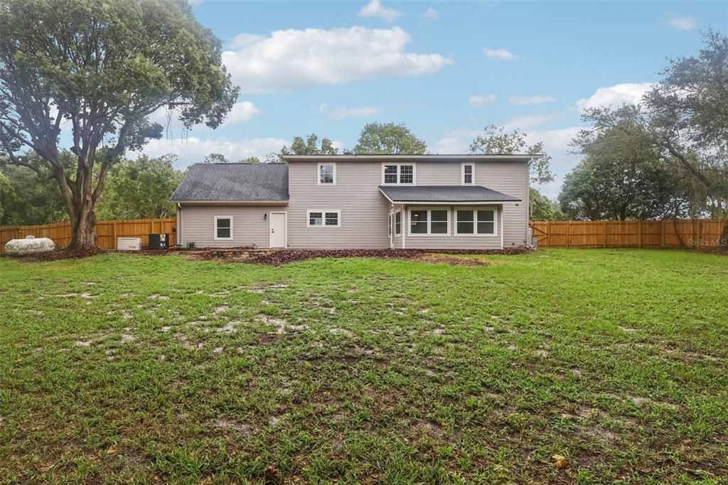 For Sale: $679,900 (4 beds, 2 baths, 2507 Square Feet)