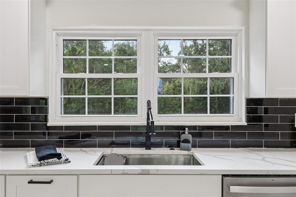 For Sale: $679,900 (4 beds, 2 baths, 2507 Square Feet)