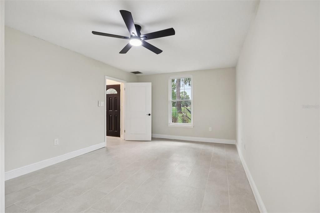 For Sale: $679,900 (4 beds, 2 baths, 2507 Square Feet)