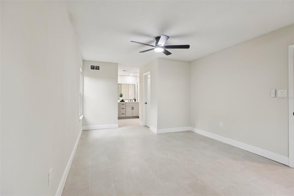 For Sale: $679,900 (4 beds, 2 baths, 2507 Square Feet)