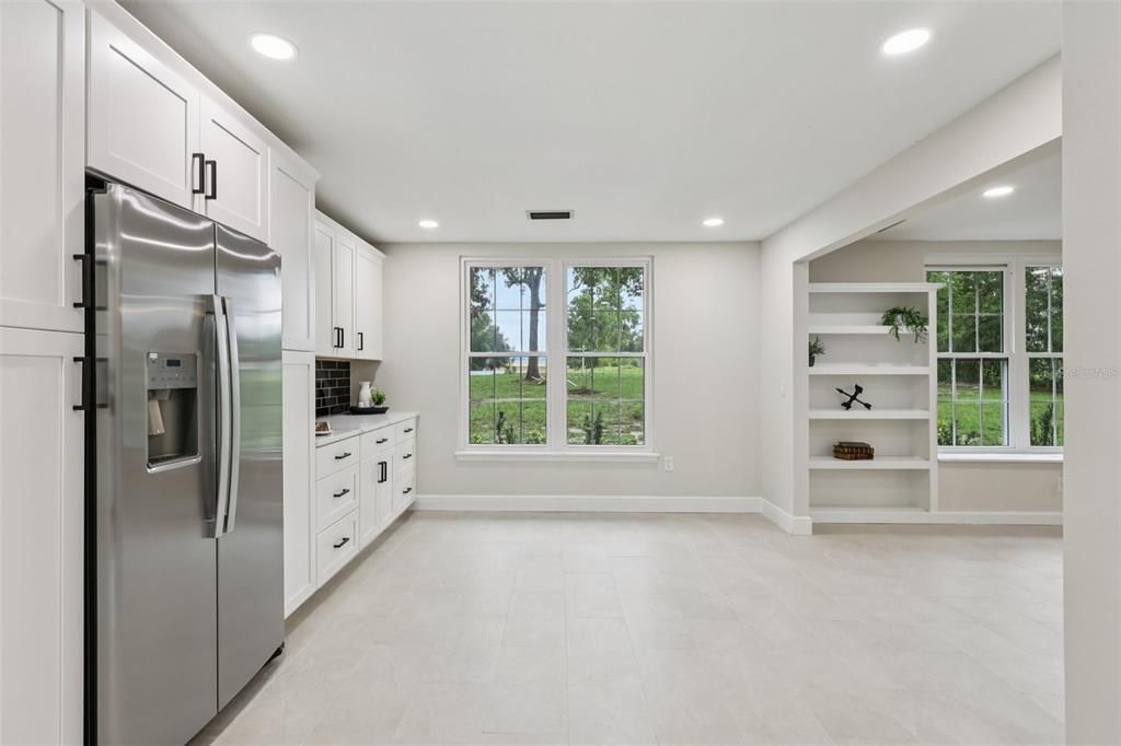 For Sale: $679,900 (4 beds, 2 baths, 2507 Square Feet)