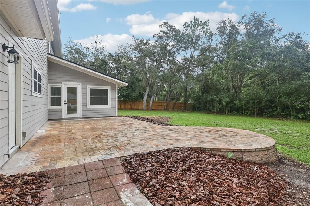 For Sale: $679,900 (4 beds, 2 baths, 2507 Square Feet)