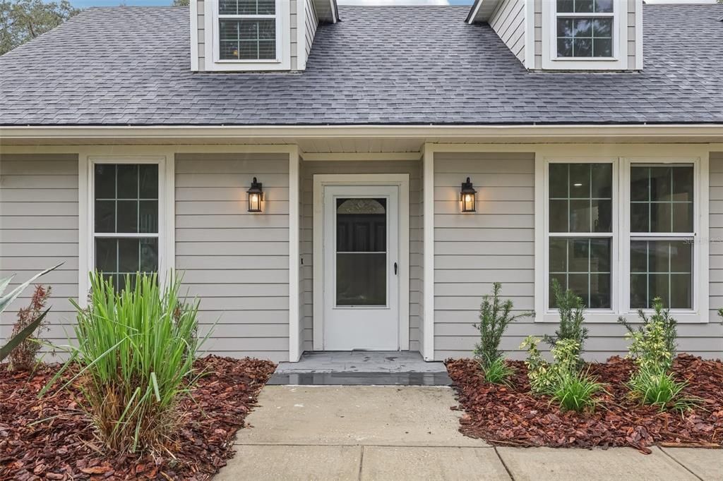 For Sale: $679,900 (4 beds, 2 baths, 2507 Square Feet)