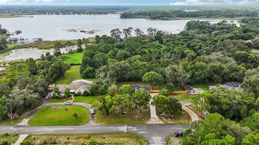 For Sale: $679,900 (4 beds, 2 baths, 2507 Square Feet)