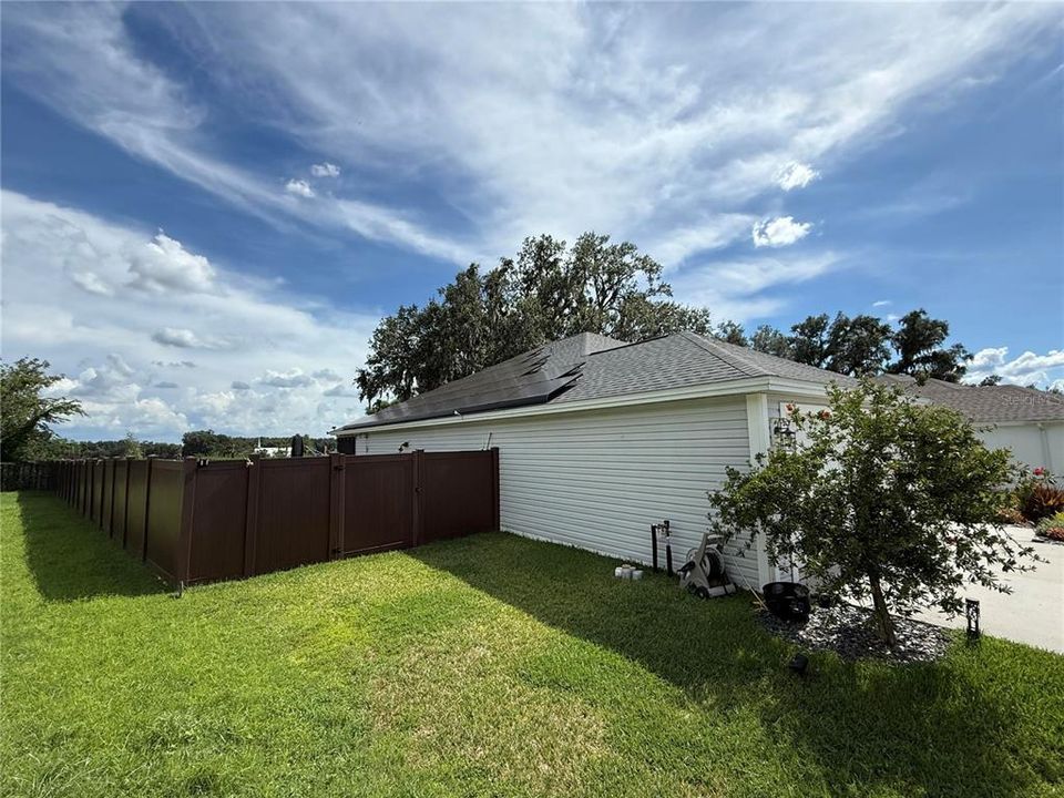 На продажу: $424,900 (4 спален, 2 ванн, 1978 Квадратных фут)