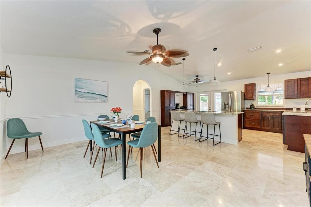 For Rent: $3,450 (3 beds, 2 baths, 1912 Square Feet)