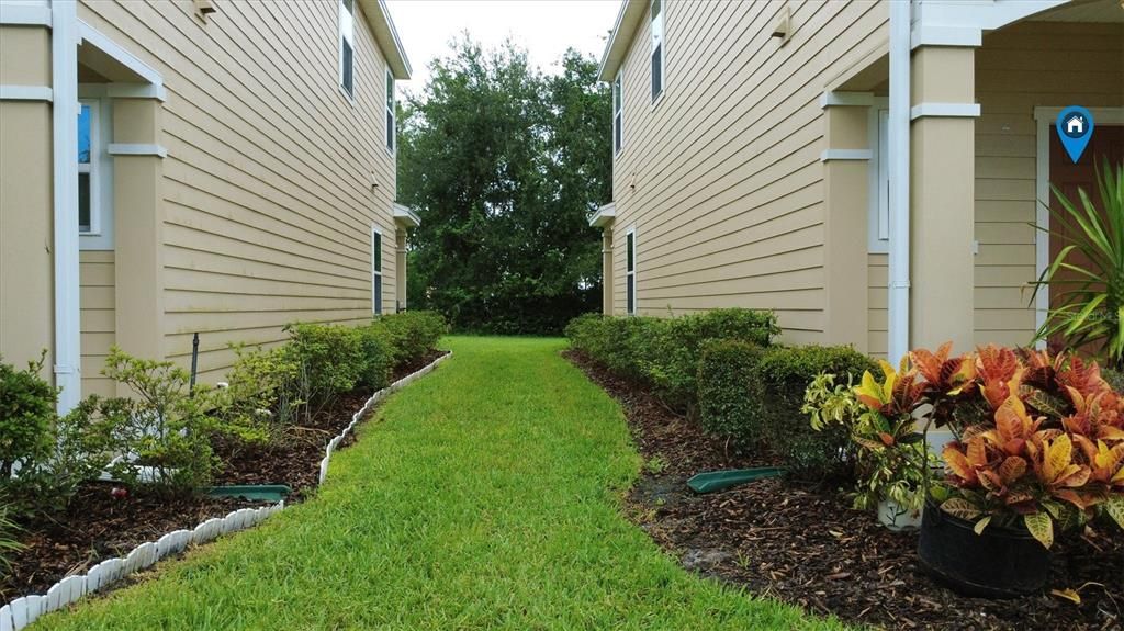 На продажу: $299,900 (3 спален, 2 ванн, 1736 Квадратных фут)