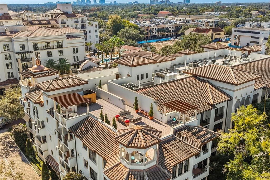 На продажу: $1,675,000 (2 спален, 2 ванн, 1511 Квадратных фут)