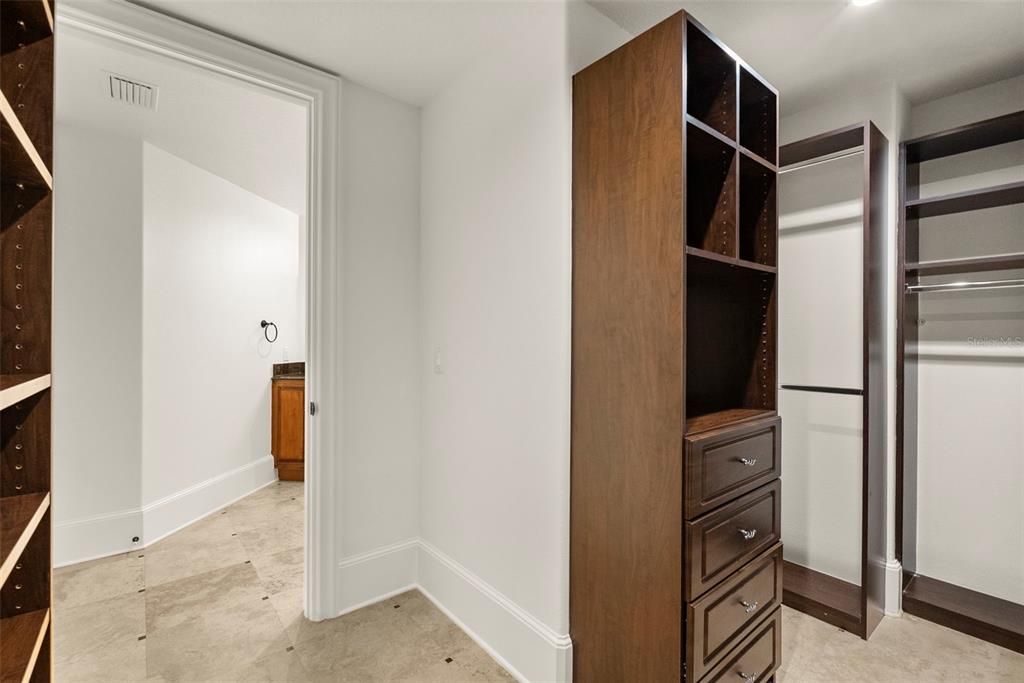 На продажу: $1,675,000 (2 спален, 2 ванн, 1511 Квадратных фут)