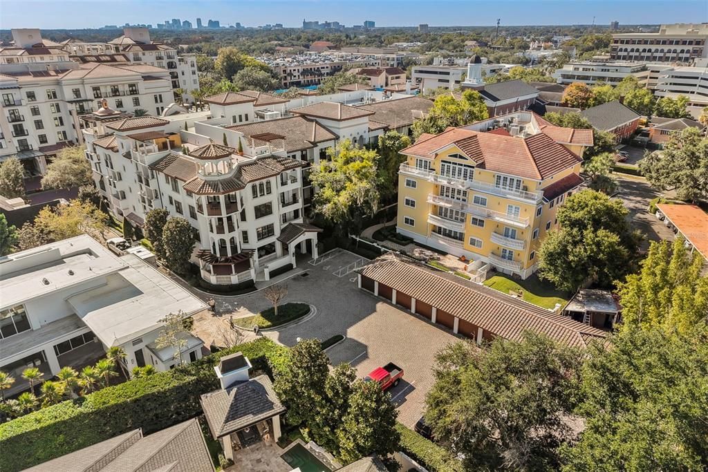 На продажу: $1,675,000 (2 спален, 2 ванн, 1511 Квадратных фут)