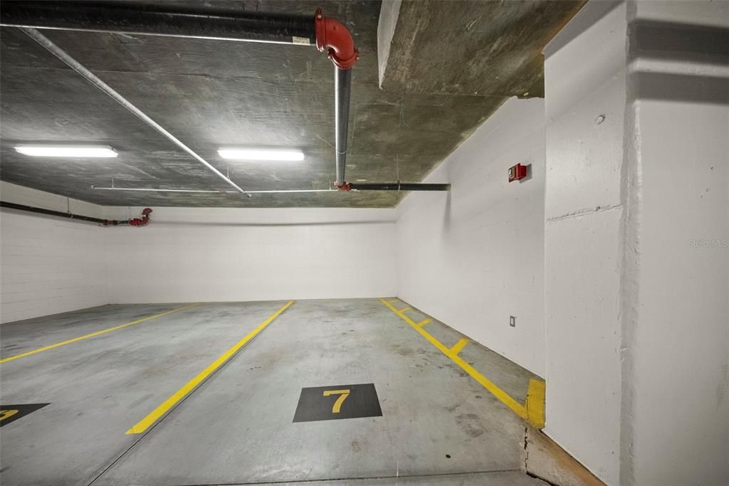 На продажу: $1,675,000 (2 спален, 2 ванн, 1511 Квадратных фут)