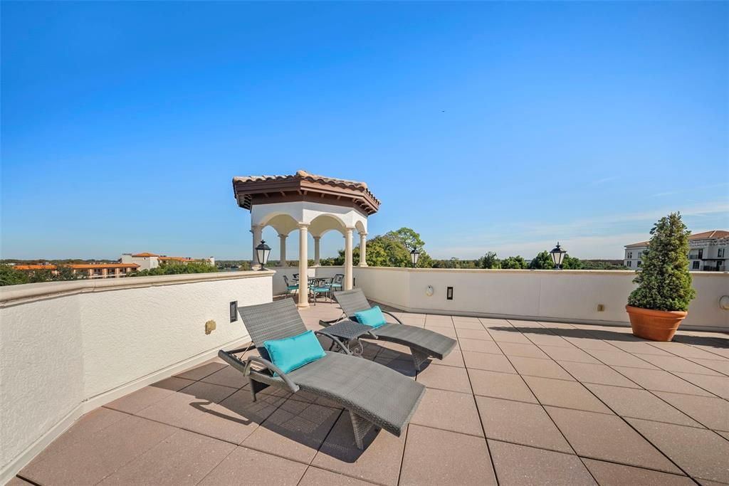 На продажу: $1,675,000 (2 спален, 2 ванн, 1511 Квадратных фут)