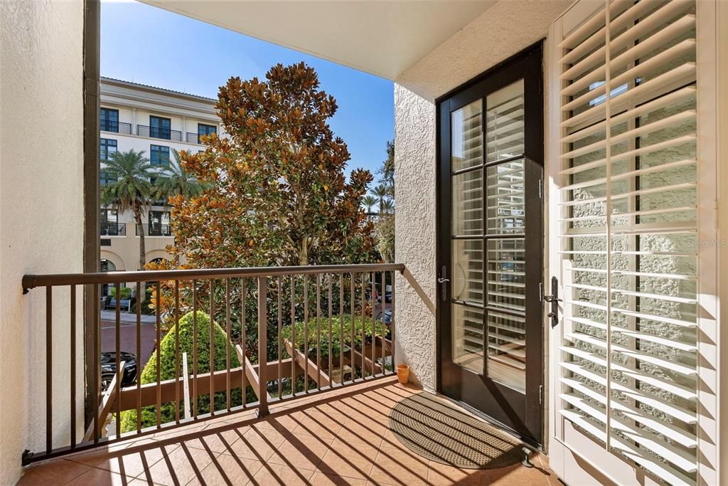 На продажу: $1,675,000 (2 спален, 2 ванн, 1511 Квадратных фут)