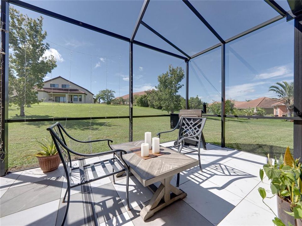 На продажу: $650,000 (4 спален, 3 ванн, 3325 Квадратных фут)