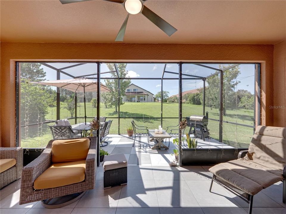 На продажу: $650,000 (4 спален, 3 ванн, 3325 Квадратных фут)