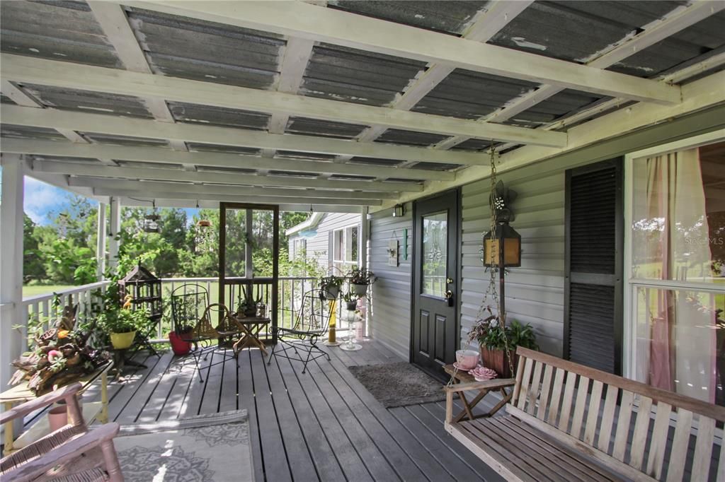 Active With Contract: $438,000 (4 beds, 2 baths, 1782 Square Feet)