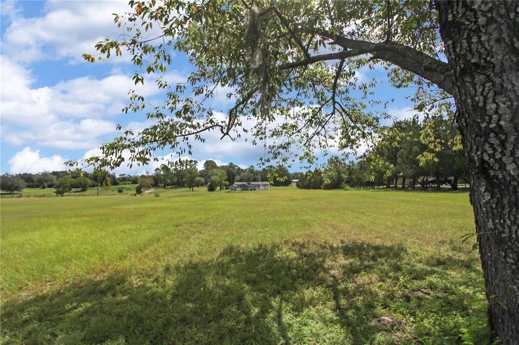 Active With Contract: $438,000 (4 beds, 2 baths, 1782 Square Feet)