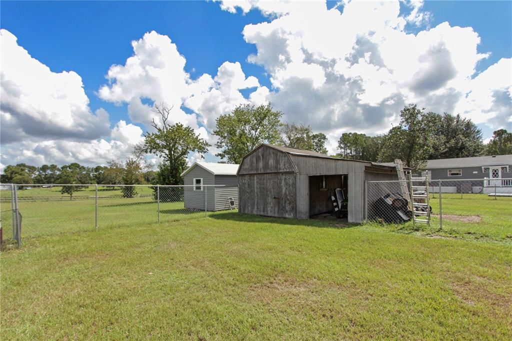 Active With Contract: $438,000 (4 beds, 2 baths, 1782 Square Feet)